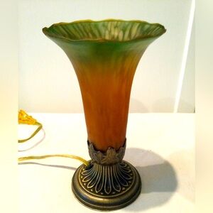 Vintage Andrea by Sadek Tulip Lamp